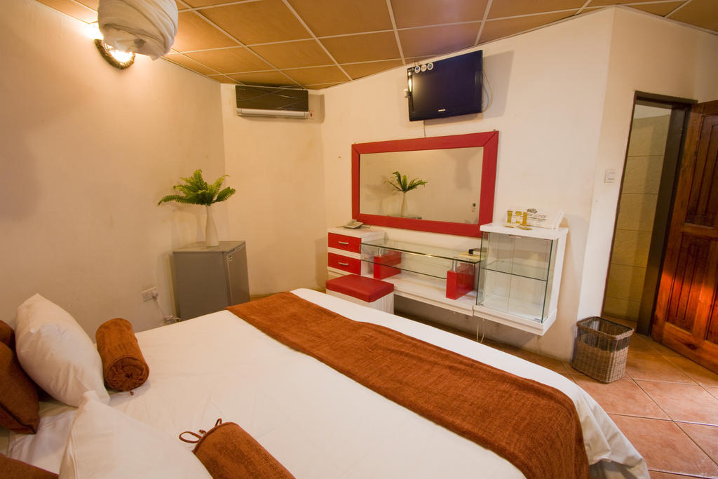 Kaazmein Lodge Ливингстон Экстерьер фото