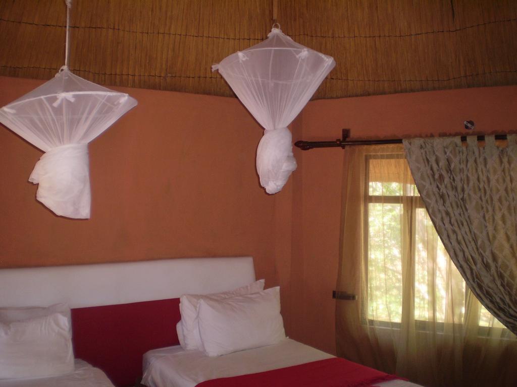 Kaazmein Lodge Ливингстон Экстерьер фото