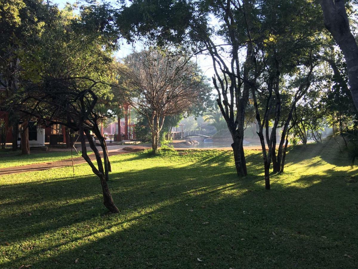 Kaazmein Lodge Ливингстон Экстерьер фото
